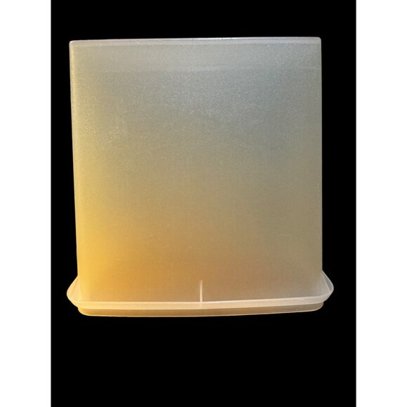 Tupperware Rectangular Cereal Storage Container With NO Lid 4"x4"x7.5" 469-9 - Picture 10 of 10